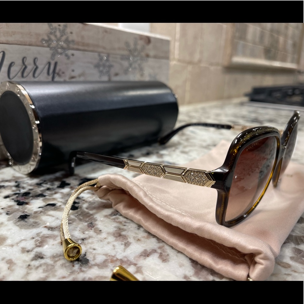 ❌SOLD ❌Beautiful Bvlgari SERPENTI BV 8181B havana glitter gold/brown Sunglasses - Picture 11 of 16